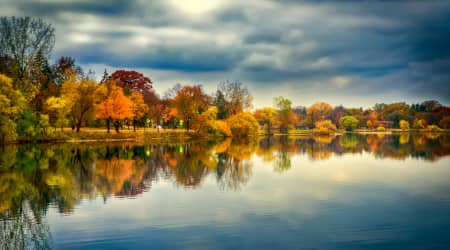 Bde Maka Ska in Autumn