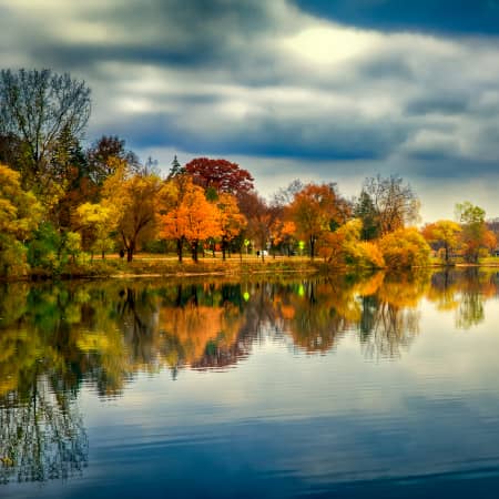 Bde Maka Ska in Autumn